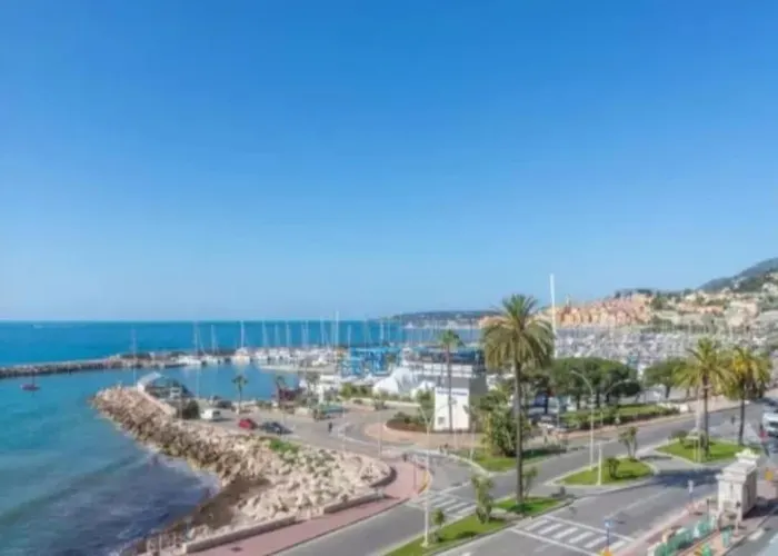 Le Garavan, Superbe Studio Vue Mer Et Vieux Menton